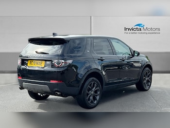 Used Land Rover Discovery Sport 2019 for sale - 78841347: Photo