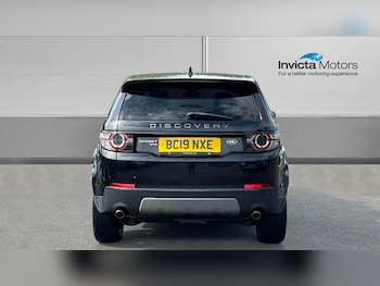 Used Land Rover Discovery Sport 2019 for sale - 78841347: Photo