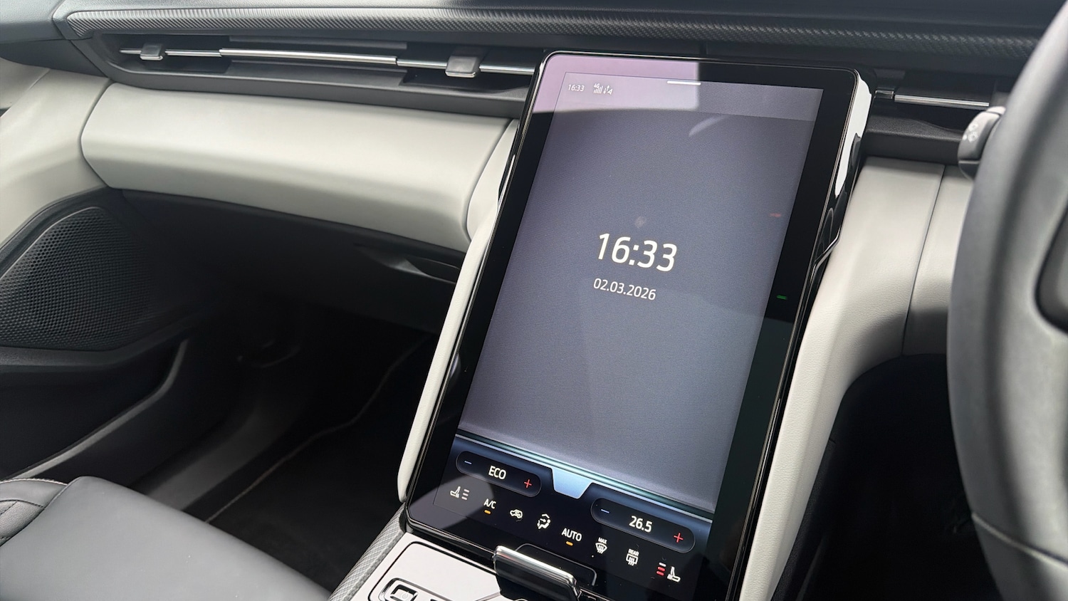 Used Ford Explorer 2025 for sale - 77721113: Photo 12