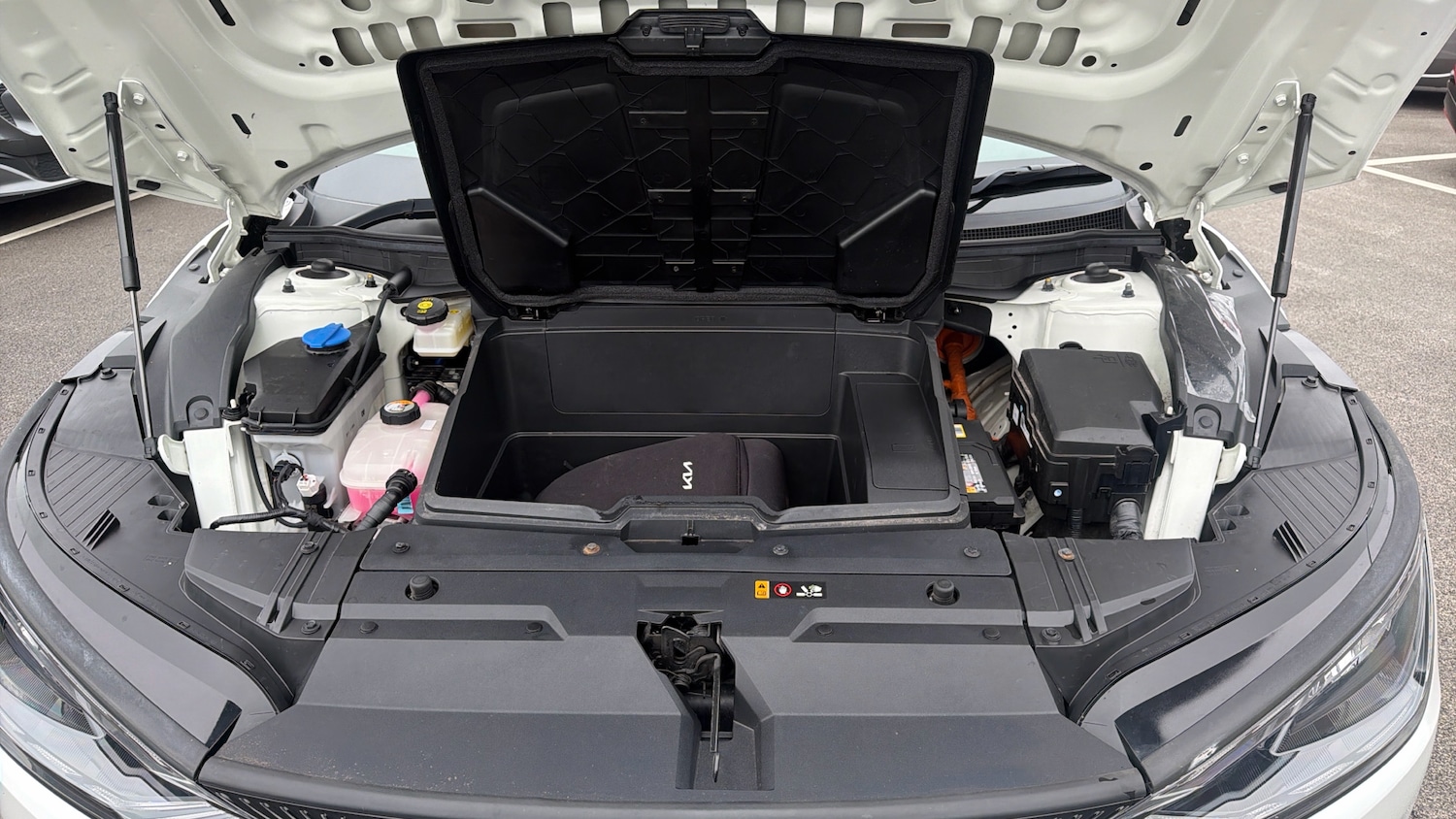 Used Kia EV6 2022 for sale - 77721093: Photo 16