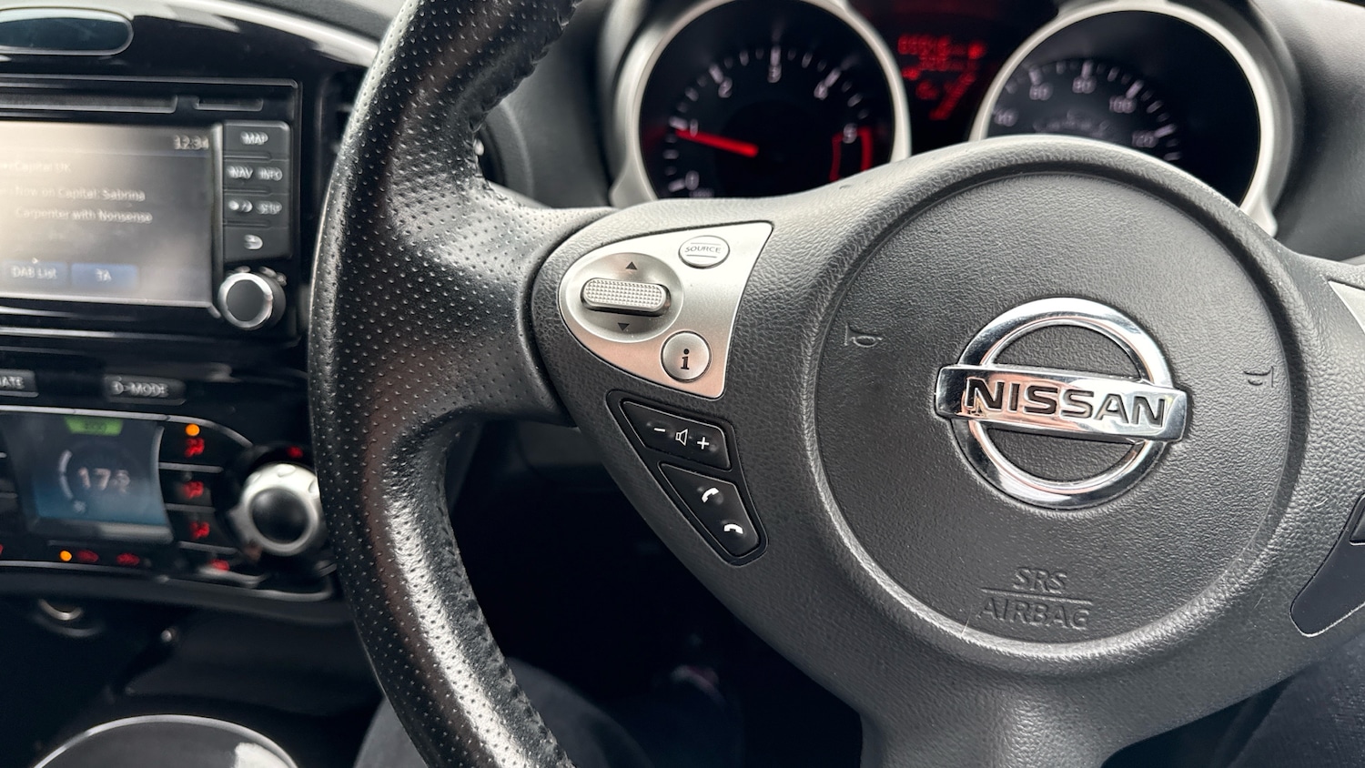 Used Nissan Juke 2016 for sale - 76186934: Photo 25
