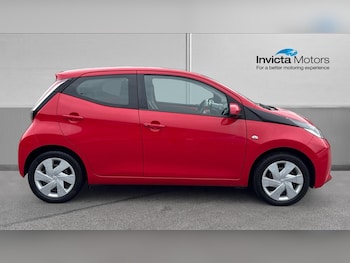 Used Toyota AYGO 2017 for sale - 78932208: Photo
