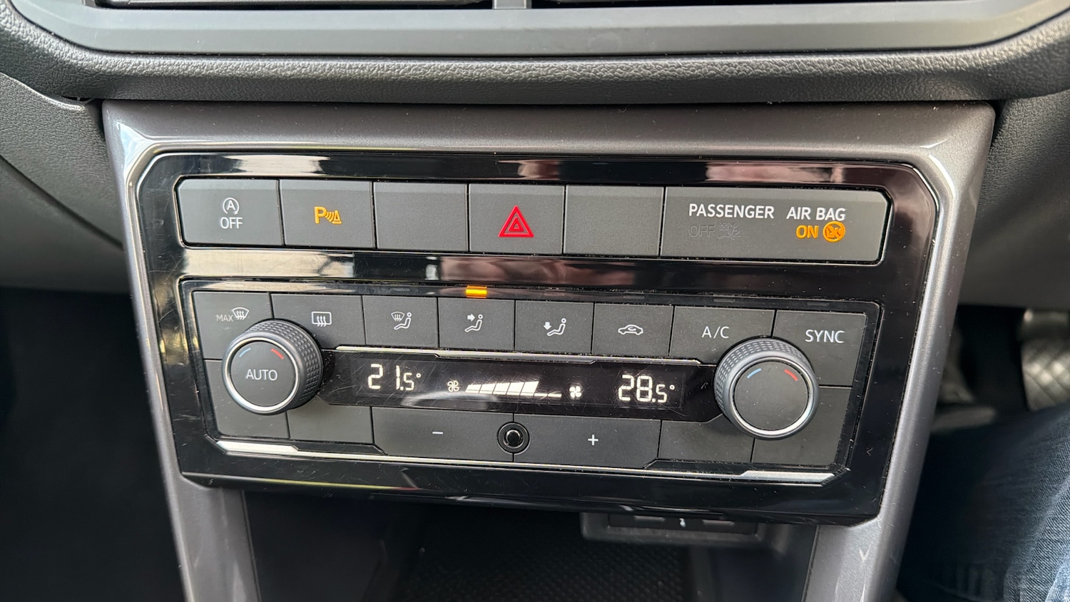 Used Volkswagen T-Cross 2021 for sale - 76821528: Photo 23