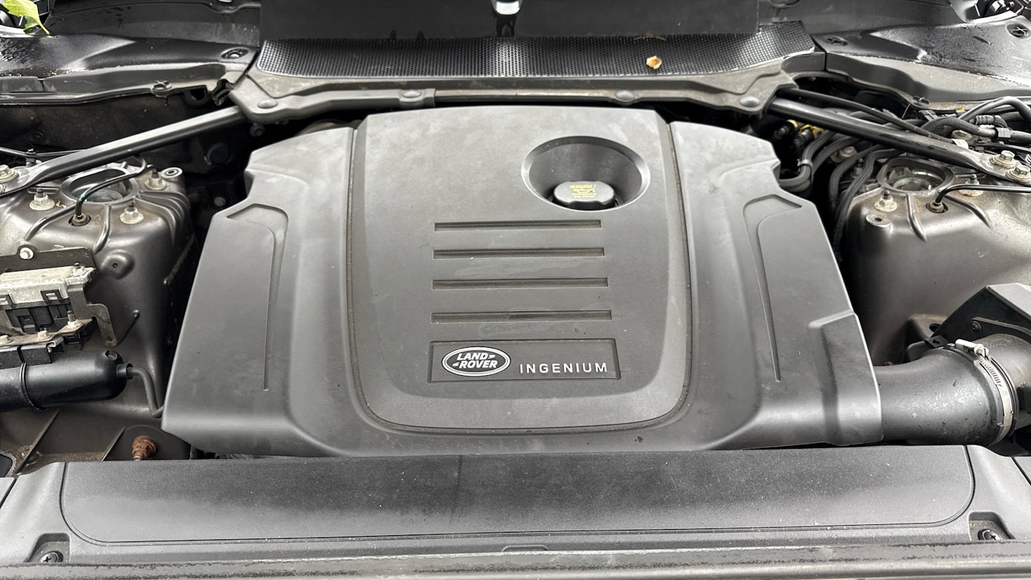 Used Land Rover Discovery 2017 for sale - 76974228: Photo 16