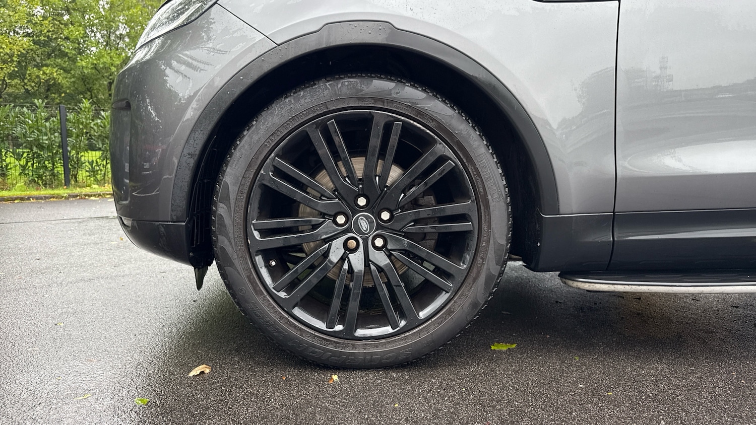 Used Land Rover Discovery 2017 for sale - 76974228: Photo 17