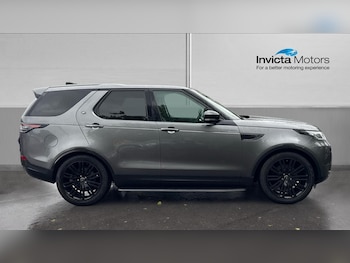 Used Land Rover Discovery 2017 for sale - 76974228: Photo