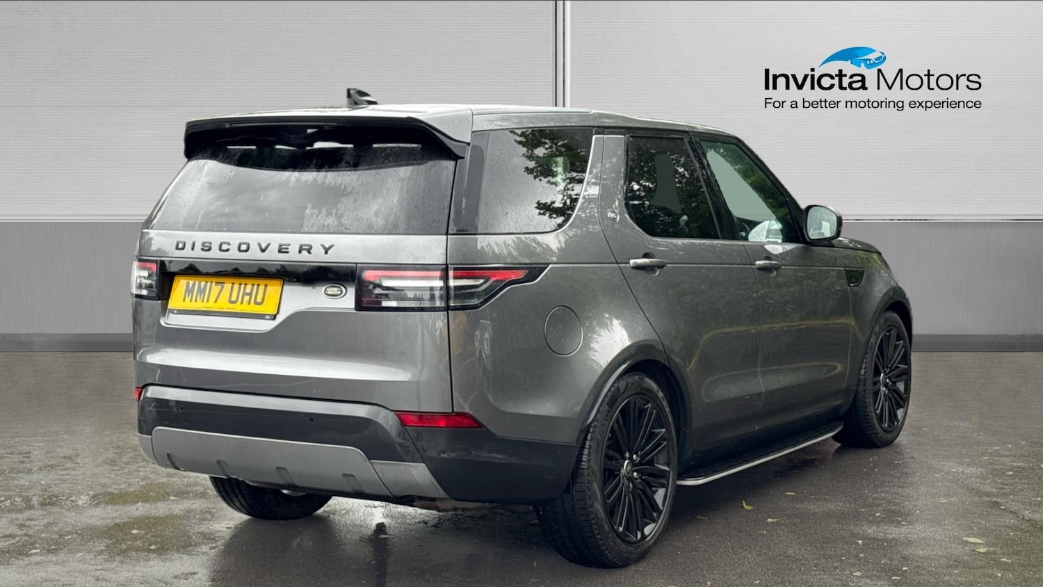 Used Land Rover Discovery 2017 for sale - 76974228: Photo 3