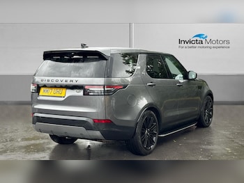Used Land Rover Discovery 2017 for sale - 76974228: Photo