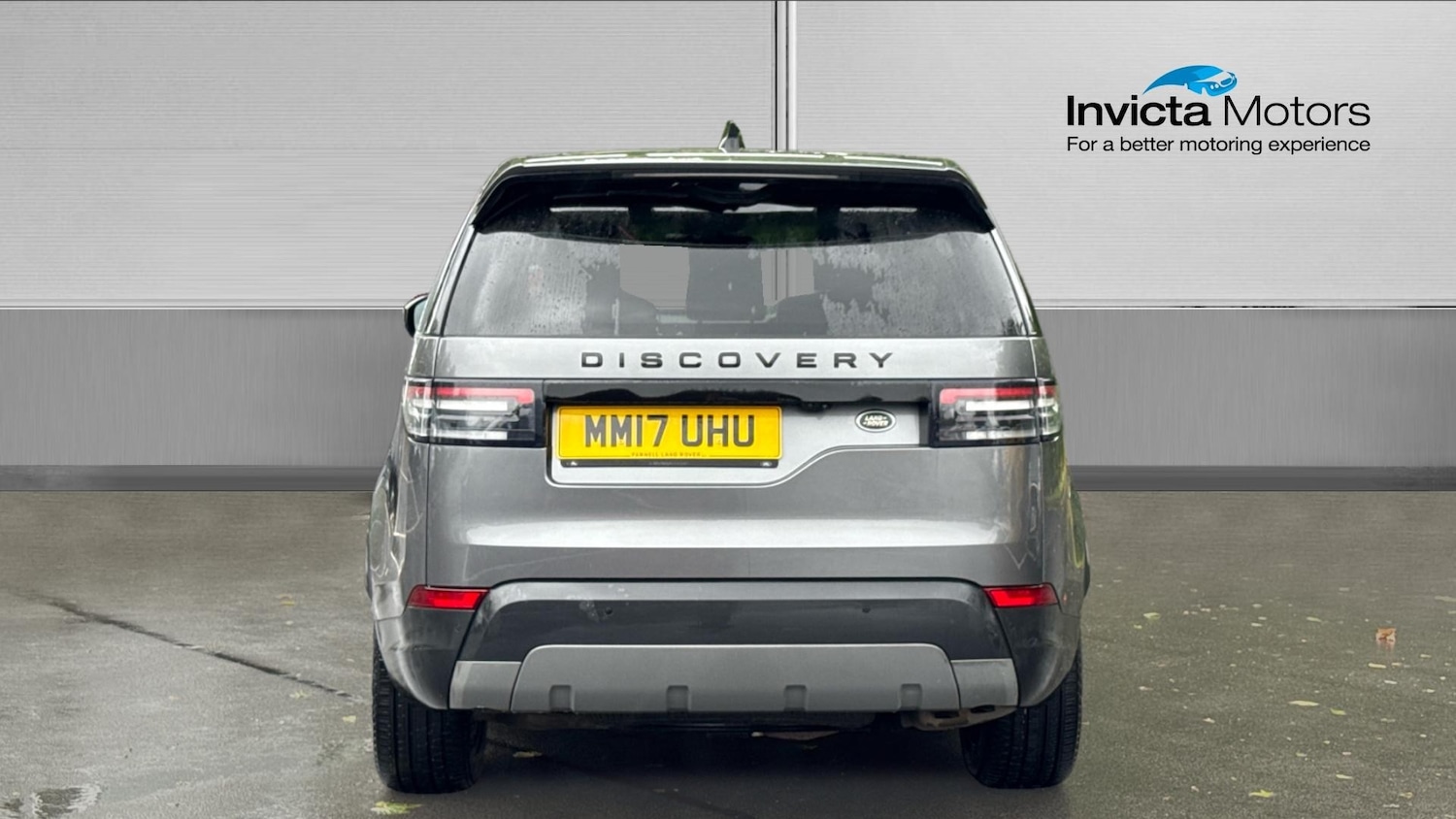 Used Land Rover Discovery 2017 for sale - 76974228: Photo 4