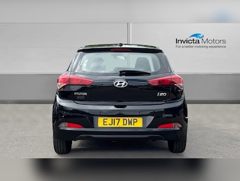 Used Hyundai i20 2017 for sale - 79423586: Photo