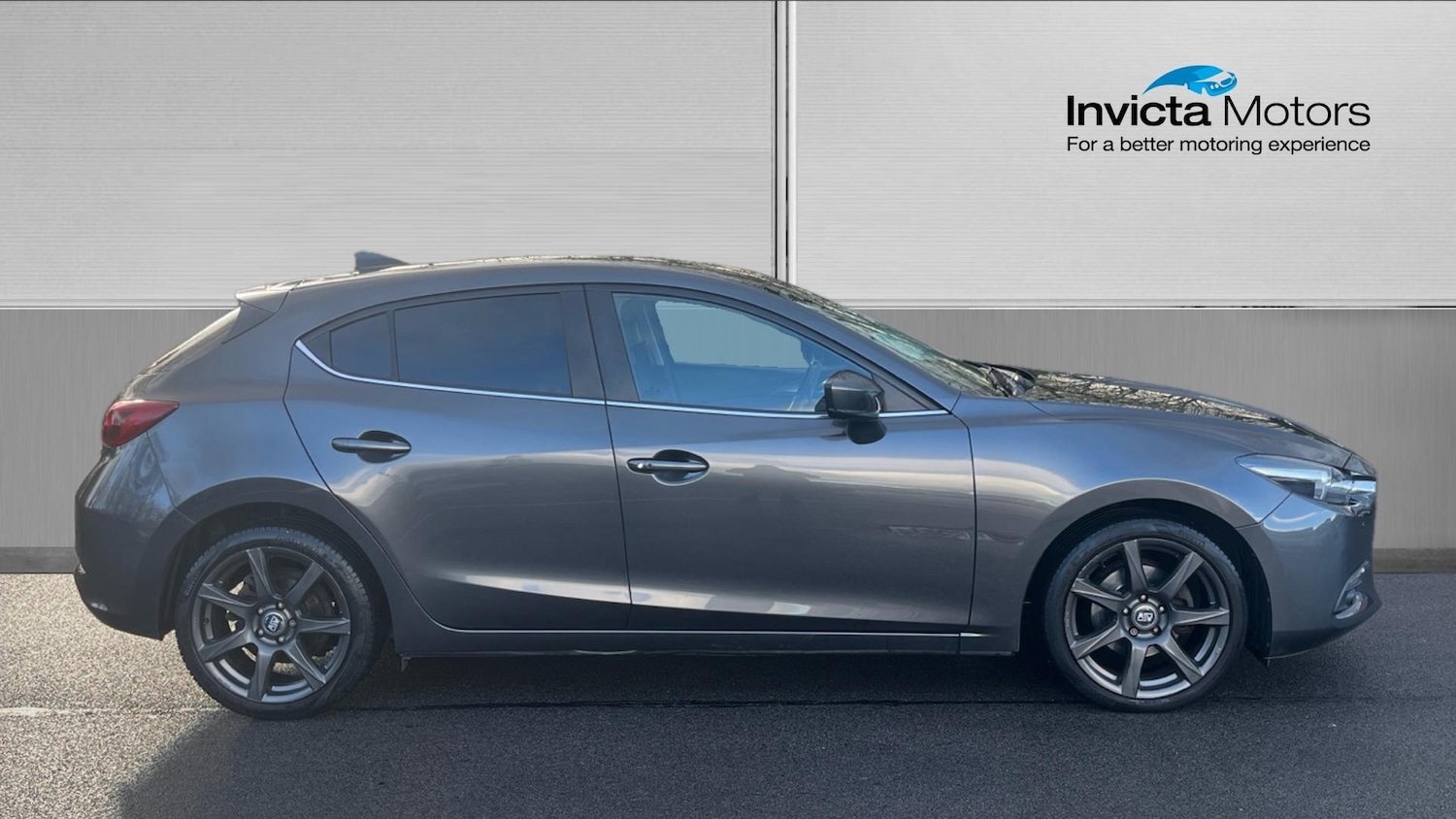 Used Mazda Mazda3 2018 for sale - 76699588: Photo 2