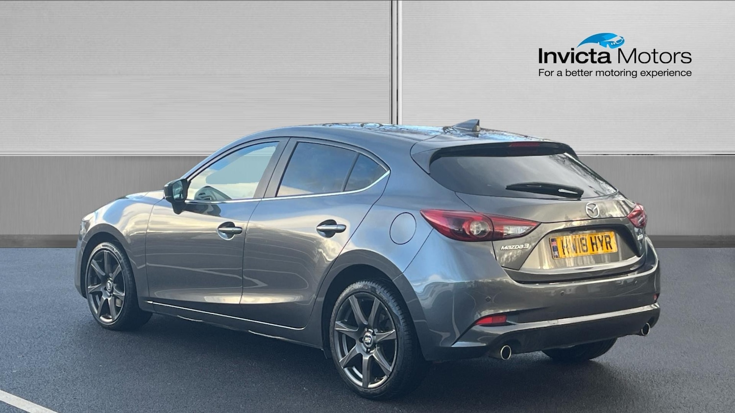 Used Mazda Mazda3 2018 for sale - 76699588: Photo 5