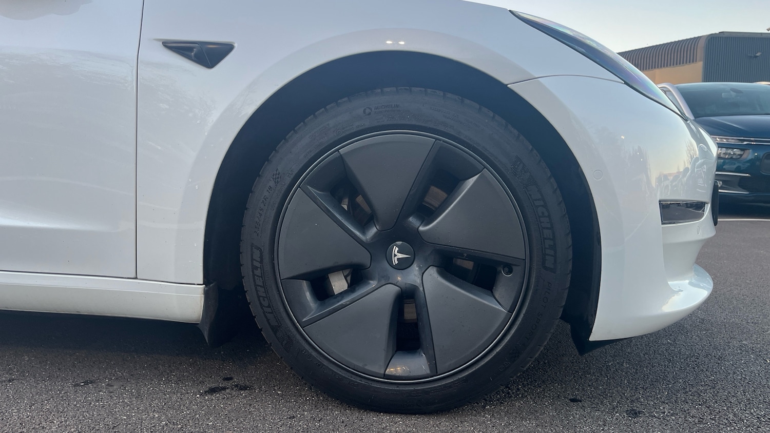 Used Tesla Model 3 2021 for sale - 76583128: Photo 20