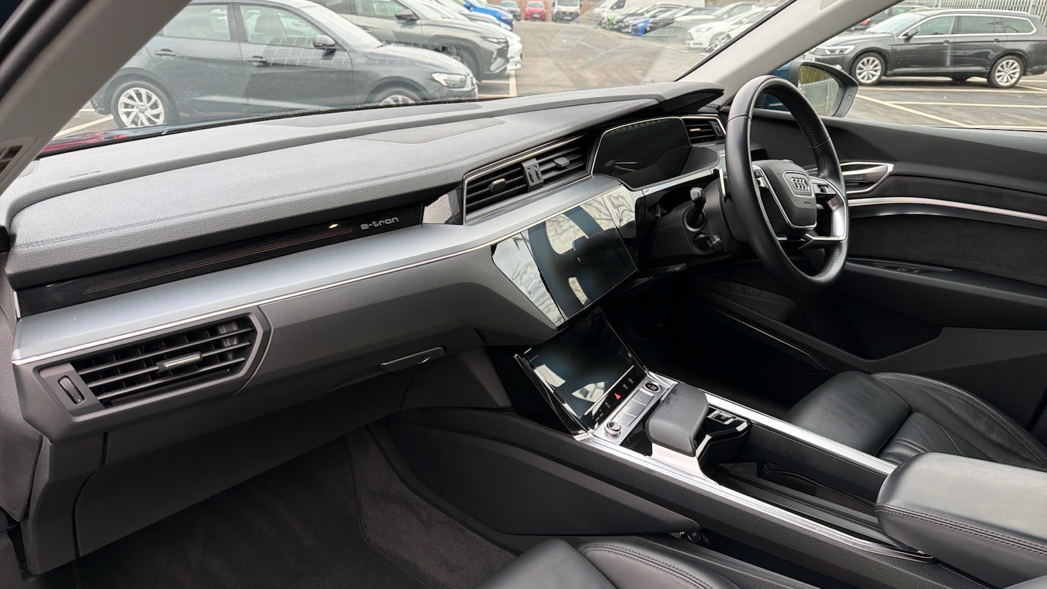 Used Audi e-tron 2020 for sale - 77409406: Photo 10