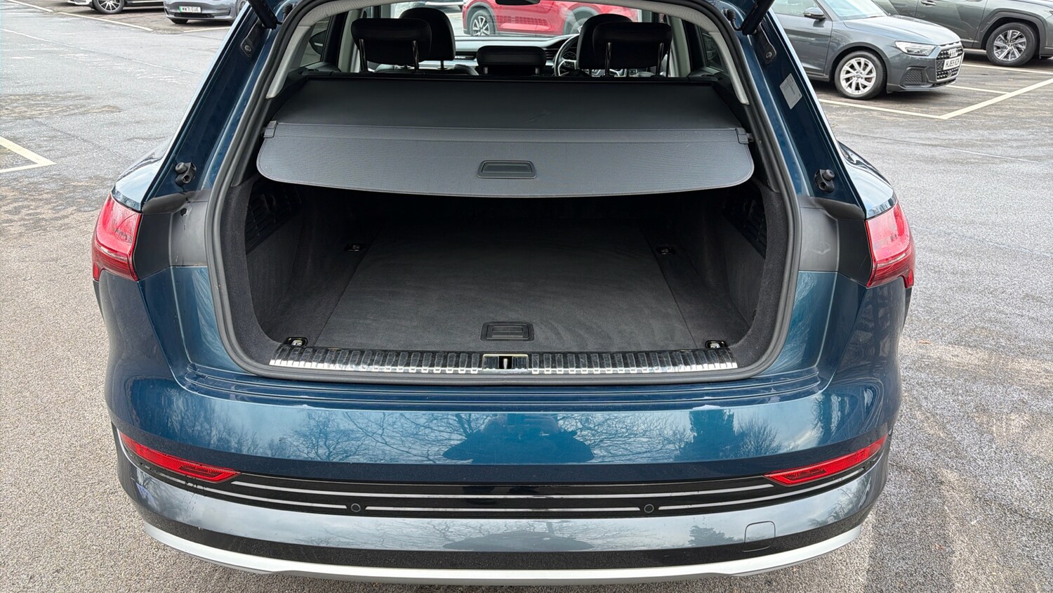 Used Audi e-tron 2020 for sale - 77409406: Photo 15