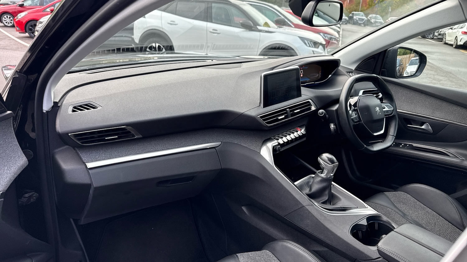 Used Peugeot 3008 2019 for sale - 76482793: Photo 10