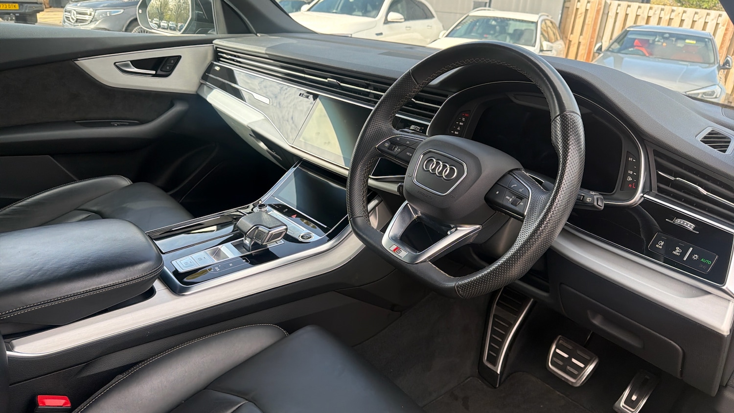 Used Audi Q8 2022 for sale - 78031523: Photo 9