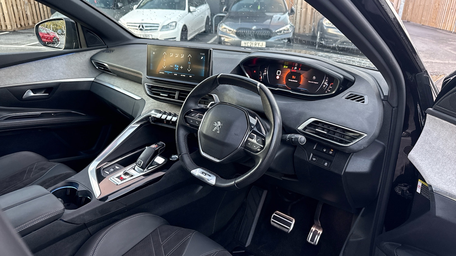 Used Peugeot 5008 2021 for sale - 76082139: Photo 9