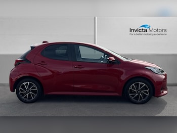 Used Toyota Yaris 2023 for sale - 78789003: Photo