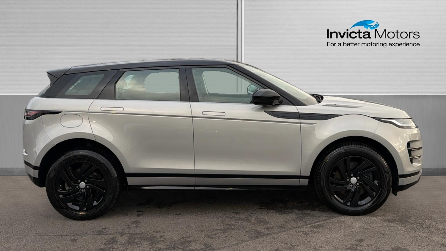 Used Land Rover Range Rover Evoque 2023 for sale - 77423270: Photo 2