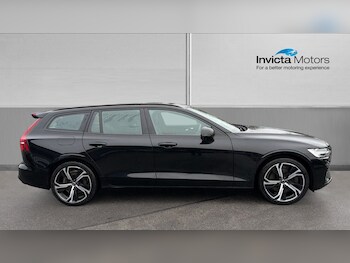 Used Volvo V60 2022 for sale - 77766710: Photo