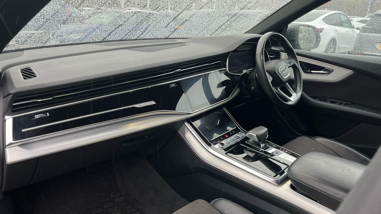 Used Audi Q8 2019 for sale - 76770147: Photo 10