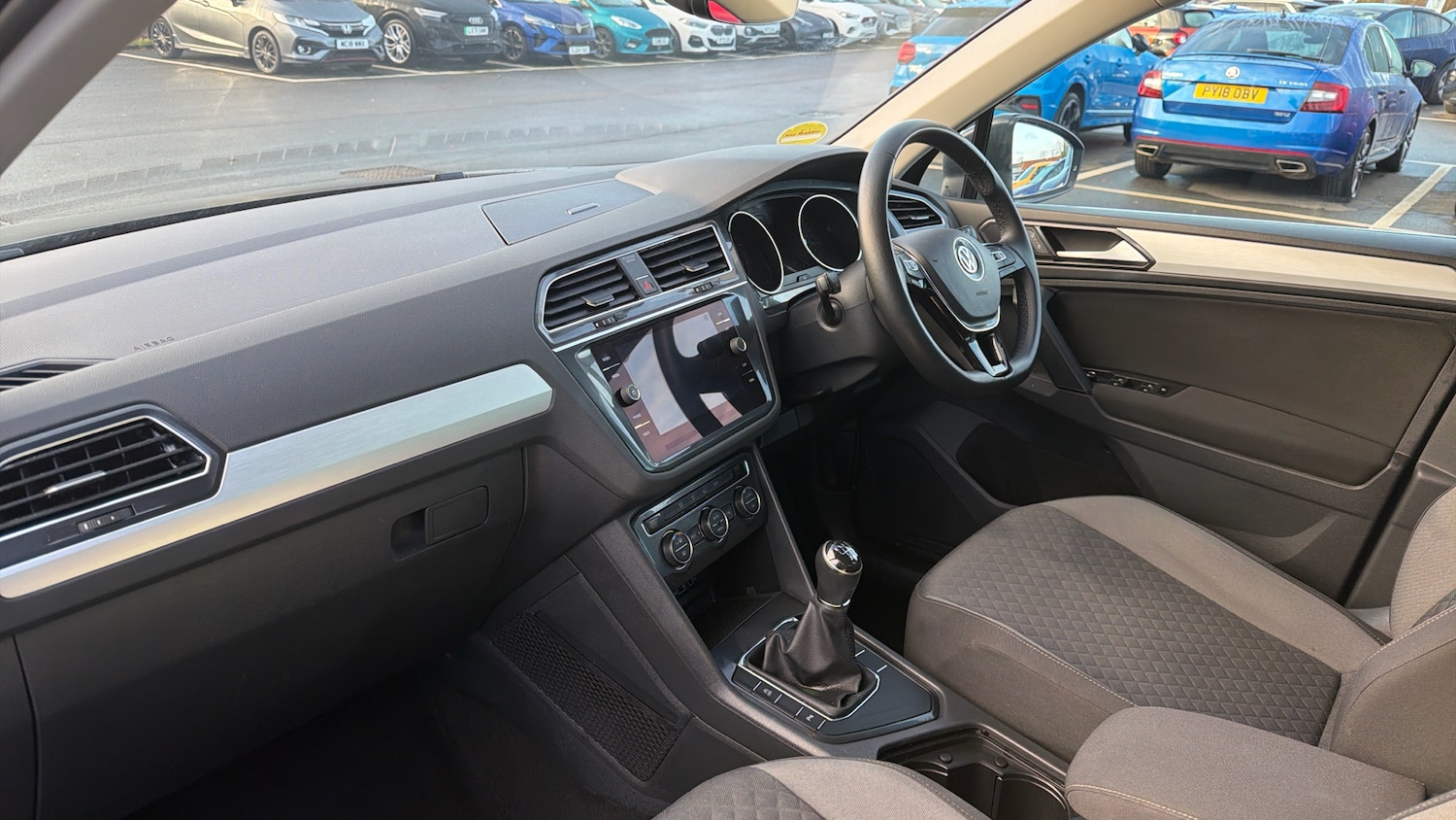 Used Volkswagen Tiguan 2018 for sale - 76784887: Photo 10