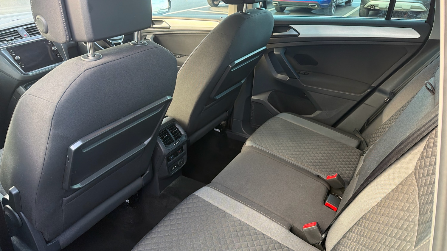 Used Volkswagen Tiguan 2018 for sale - 76784887: Photo 14