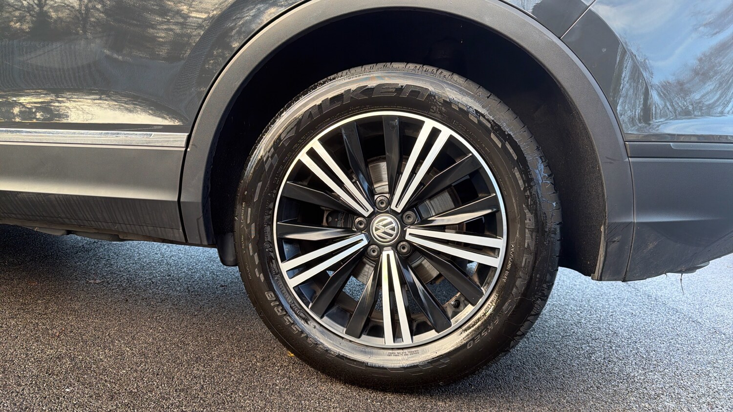 Used Volkswagen Tiguan 2018 for sale - 76784887: Photo 18