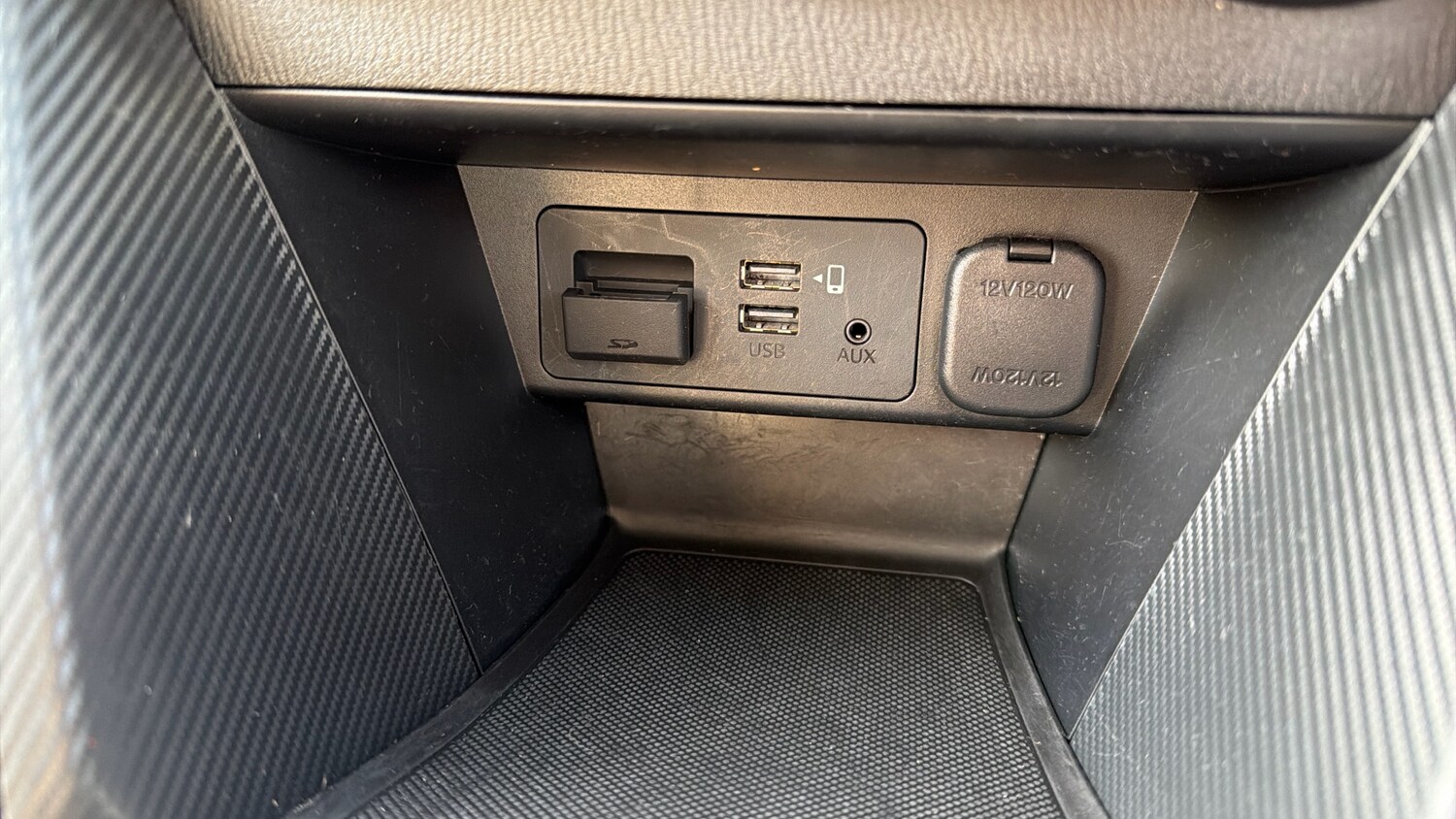 Used Mazda Mazda2 2023 for sale - 77572574: Photo 25