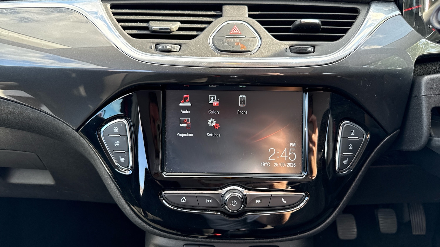 Used Vauxhall Corsa 2018 for sale - 75999399: Photo 12