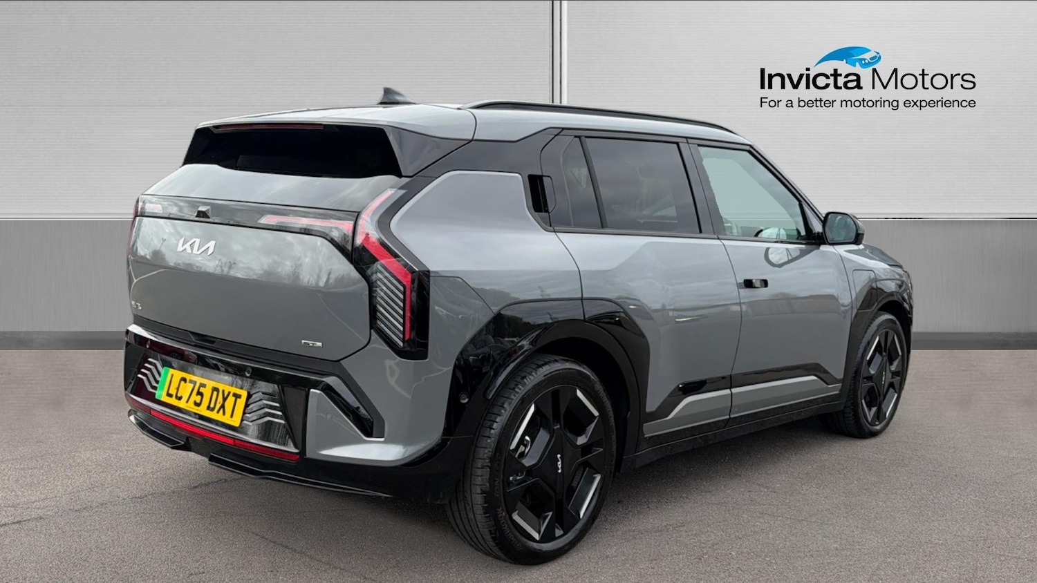 Used Kia EV3 for sale - 78111971: Photo 3