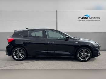 Used Ford Focus 2021 for sale - 78932213: Photo
