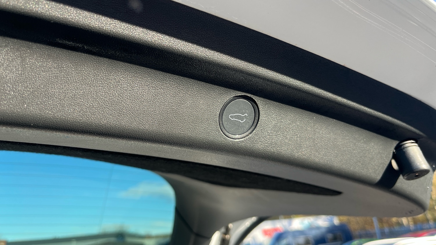 Used Tesla Model Y 2022 for sale - 76618463: Photo 22