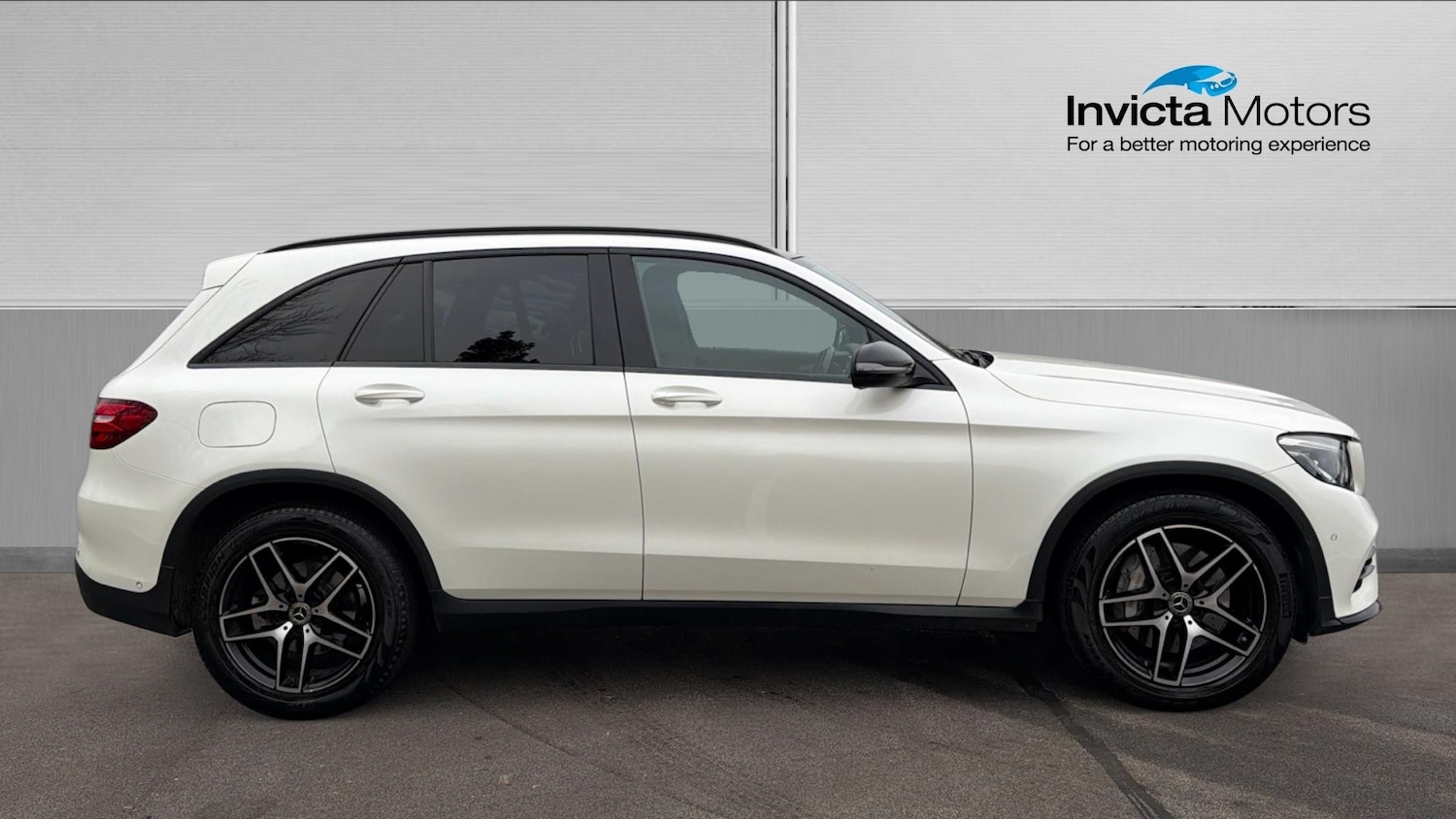 Used Mercedes-Benz GLC 2019 for sale - 77072983: Photo 2