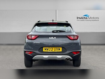 Used Kia Stonic 2022 for sale - 78558611: Photo