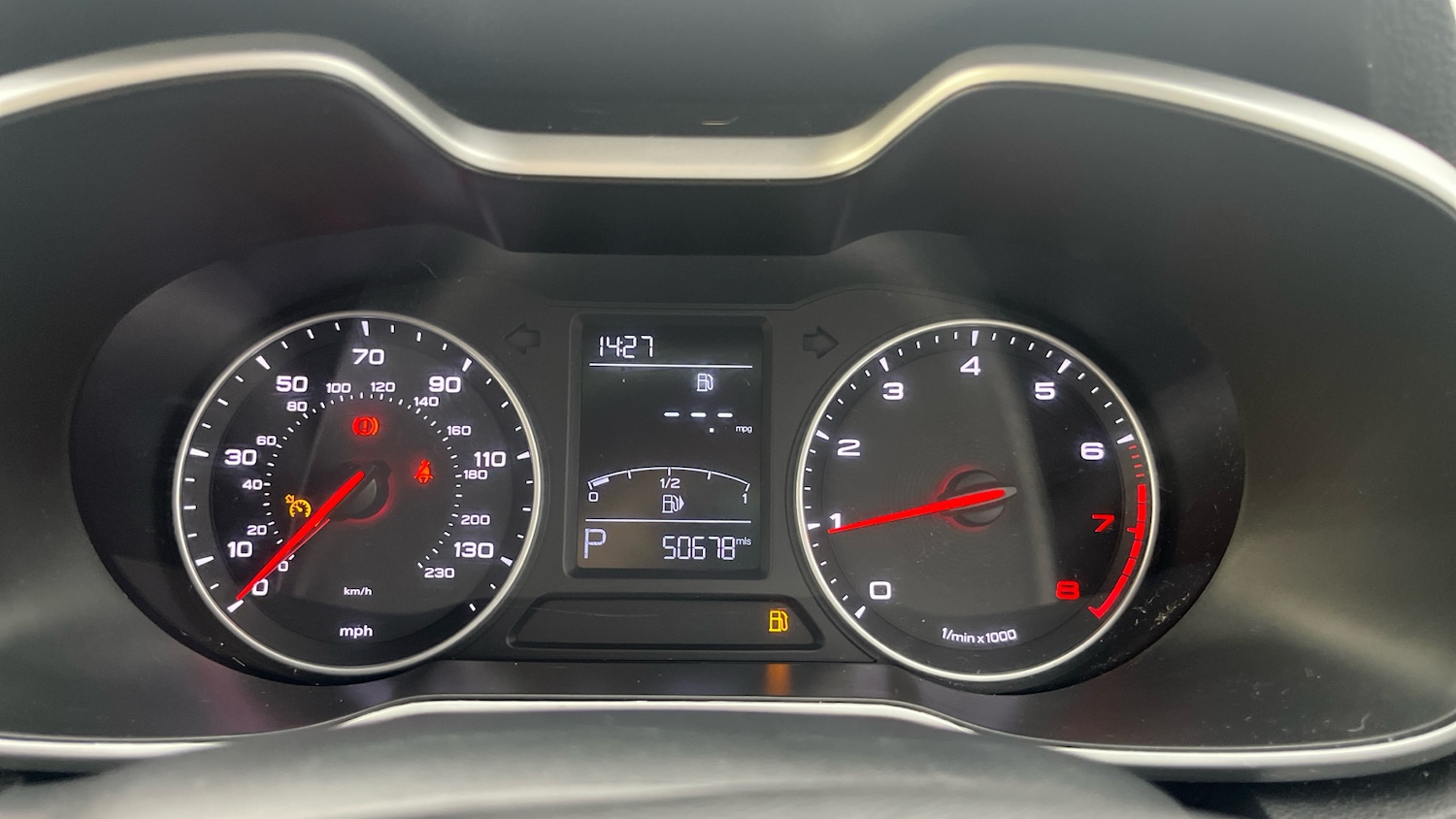 Used MG MG ZS 2018 for sale - 76687018: Photo 13