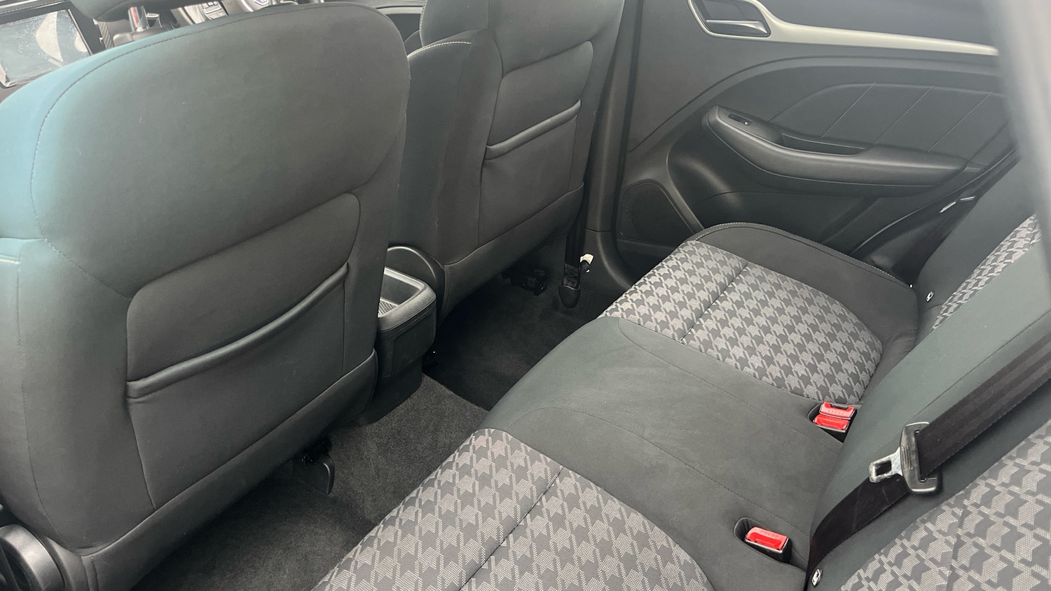 Used MG MG ZS 2018 for sale - 76687018: Photo 14