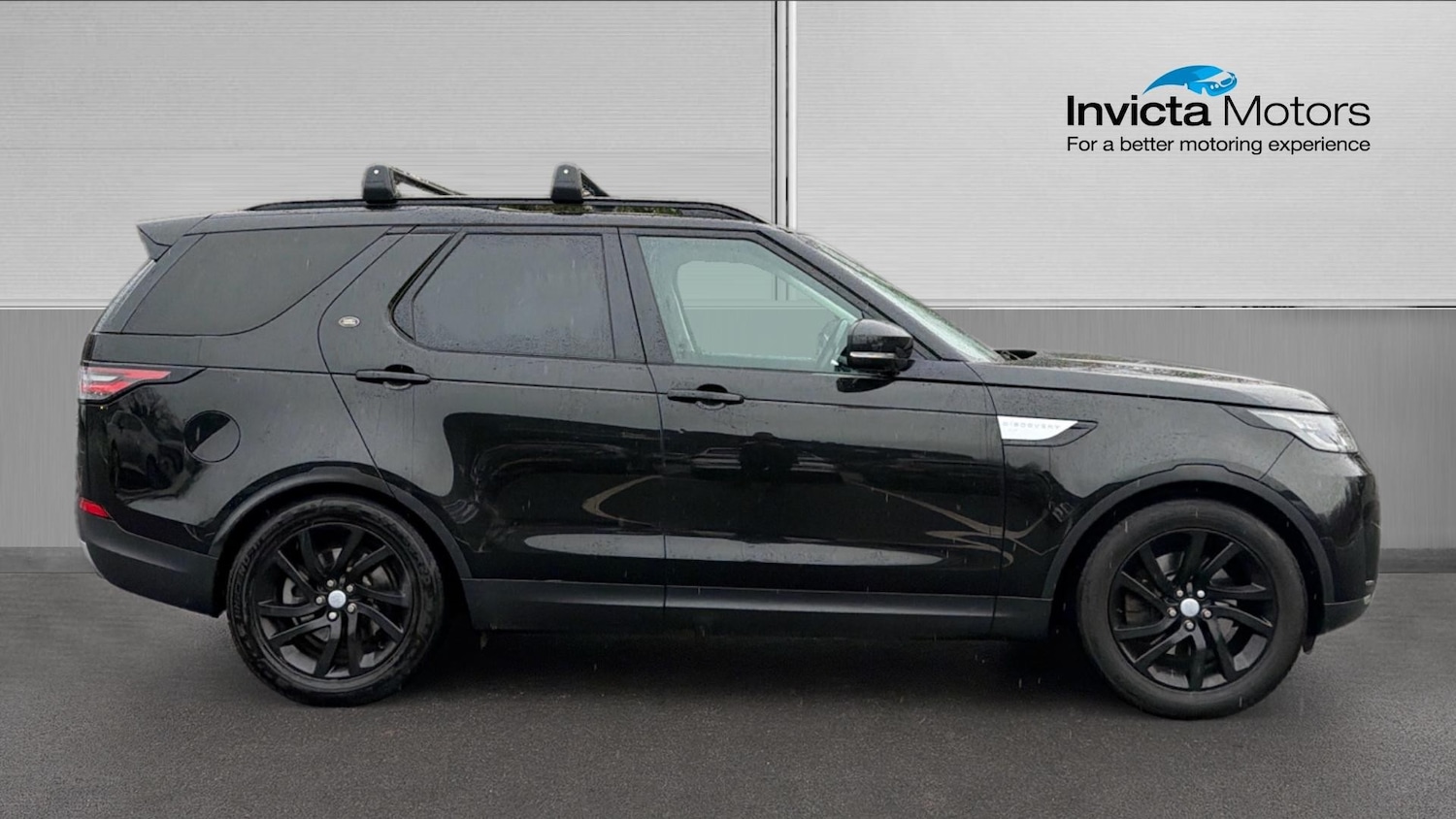 Used Land Rover Discovery 2017 for sale - 76821534: Photo 2