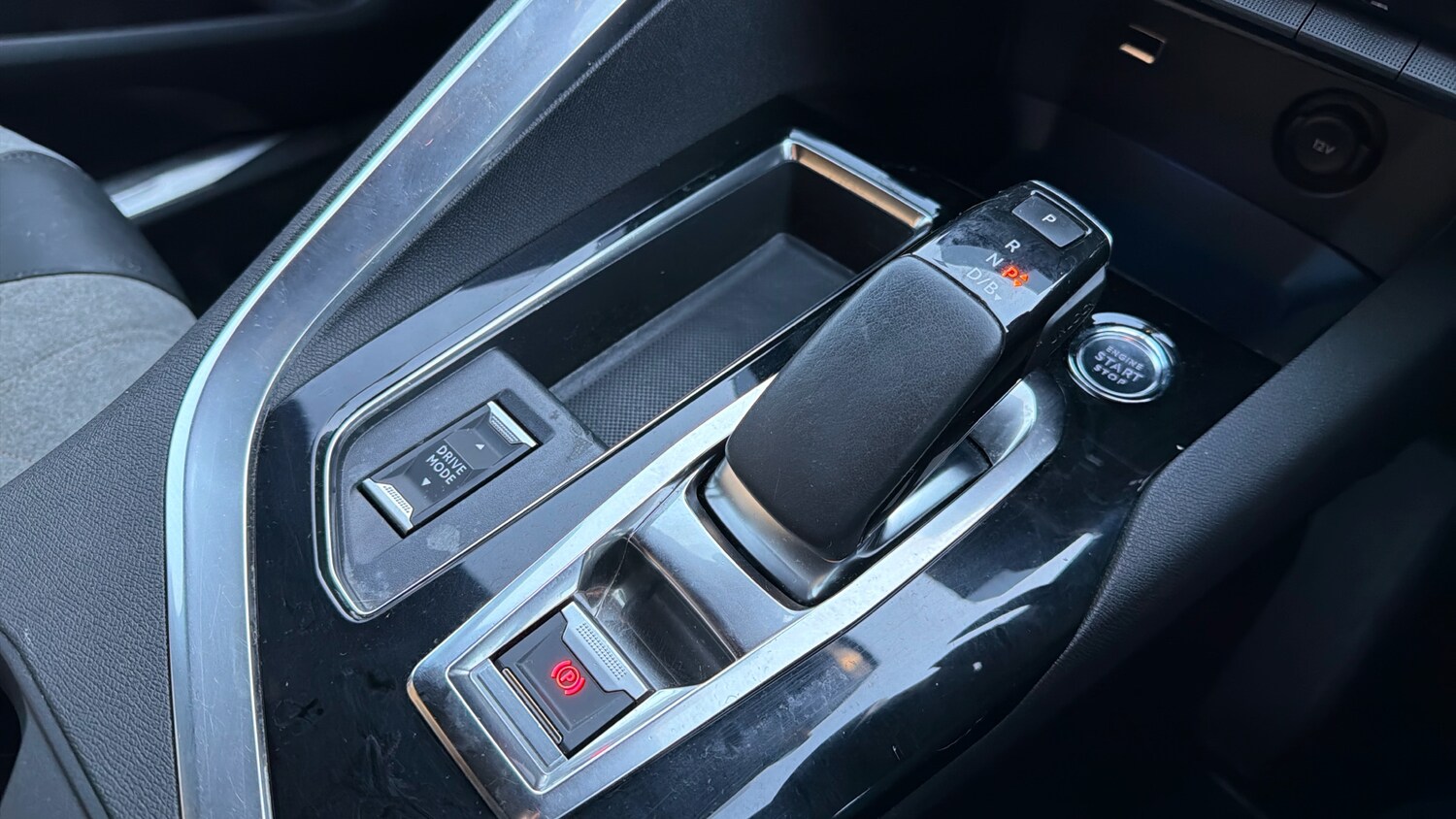 Used Peugeot 3008 2021 for sale - 76910963: Photo 25