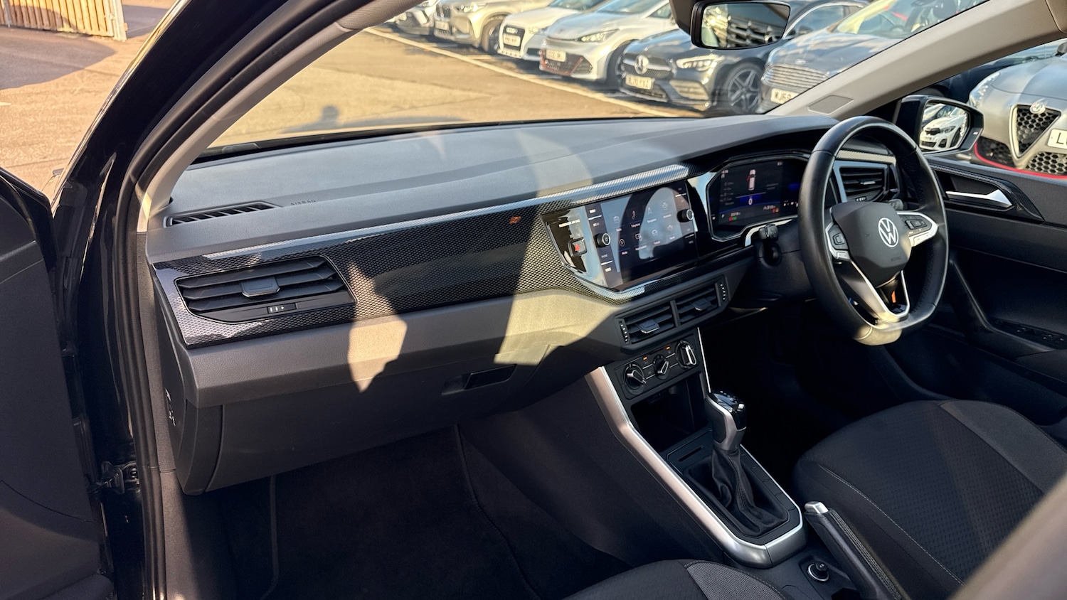 Used Volkswagen Polo for sale - 76418459: Photo 10