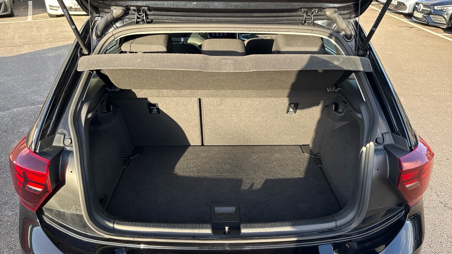 Used Volkswagen Polo for sale - 76418459: Photo 15