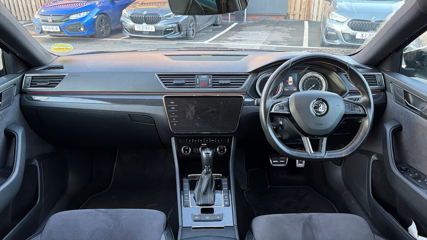 Used Skoda Superb 2017 for sale - 77107529: Photo 11