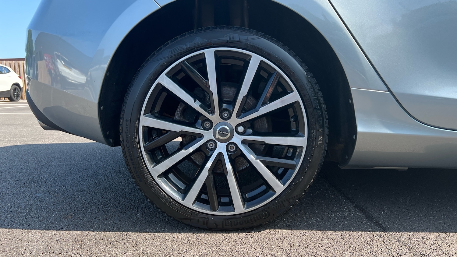 Used Volvo V40 2018 for sale - 75999402: Photo 19