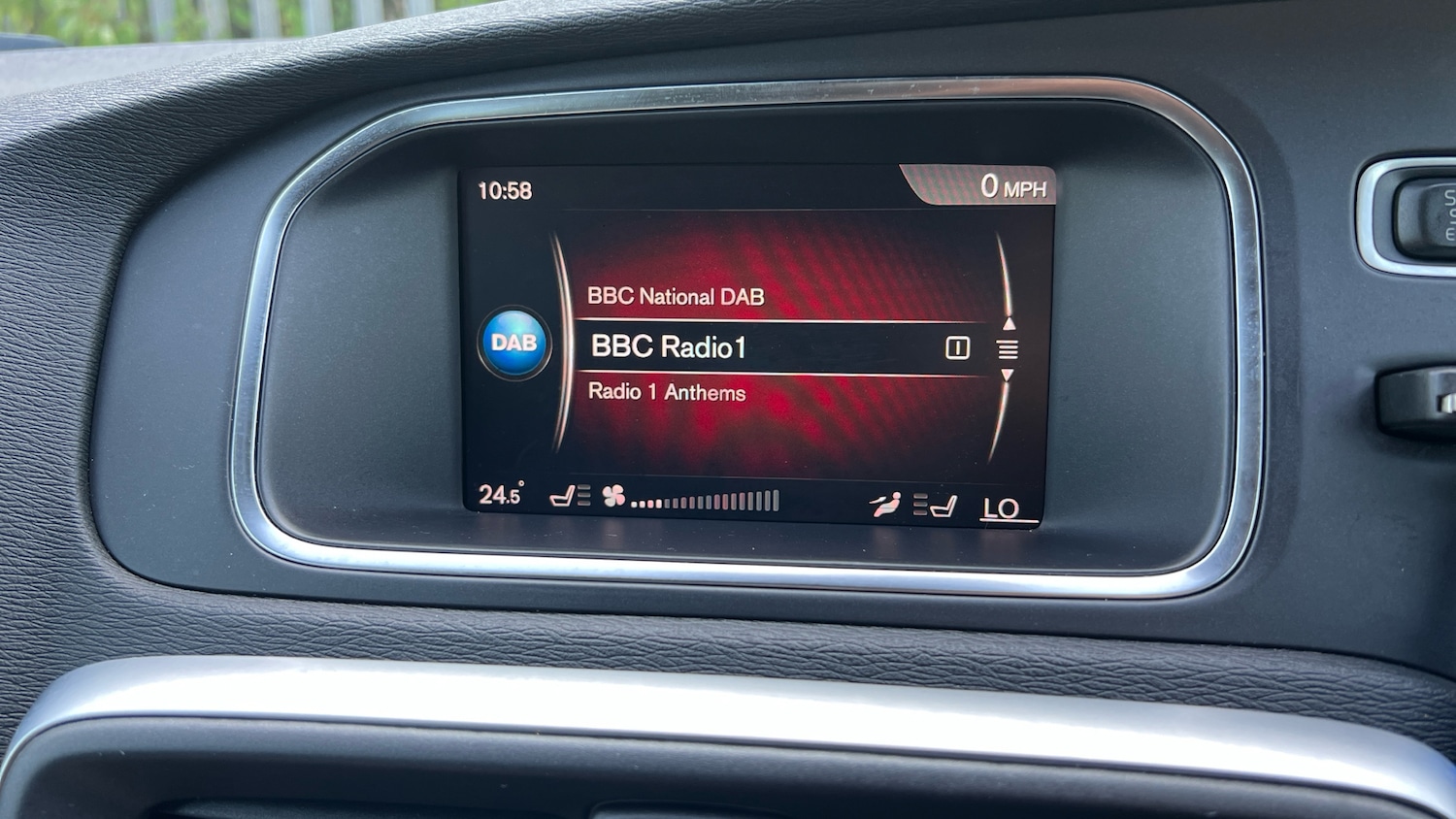 Used Volvo V40 2018 for sale - 75999402: Photo 23