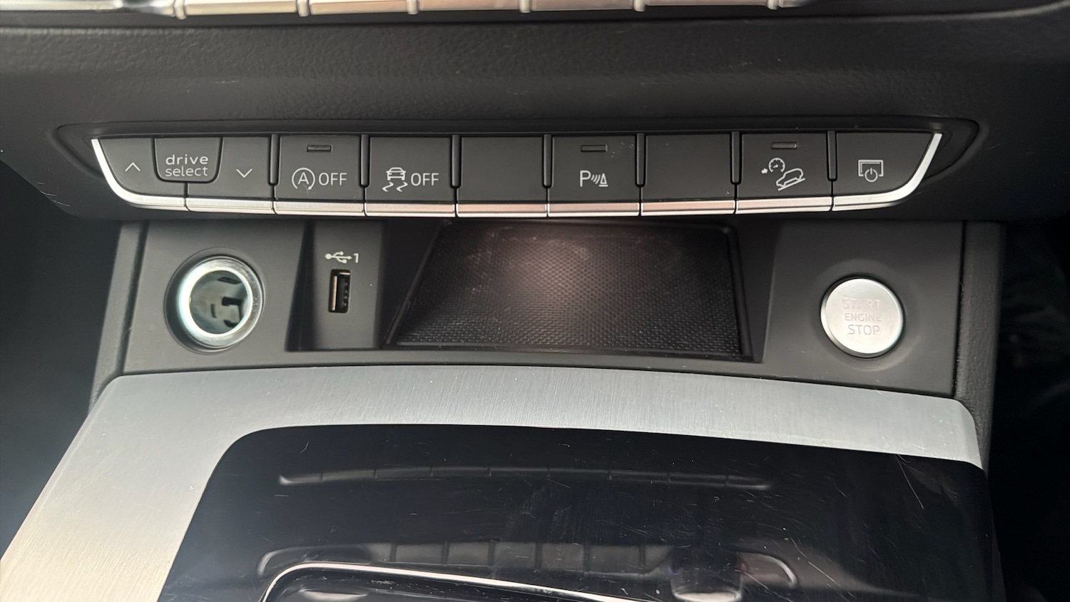 Used Audi Q5 for sale - 77342721: Photo 25