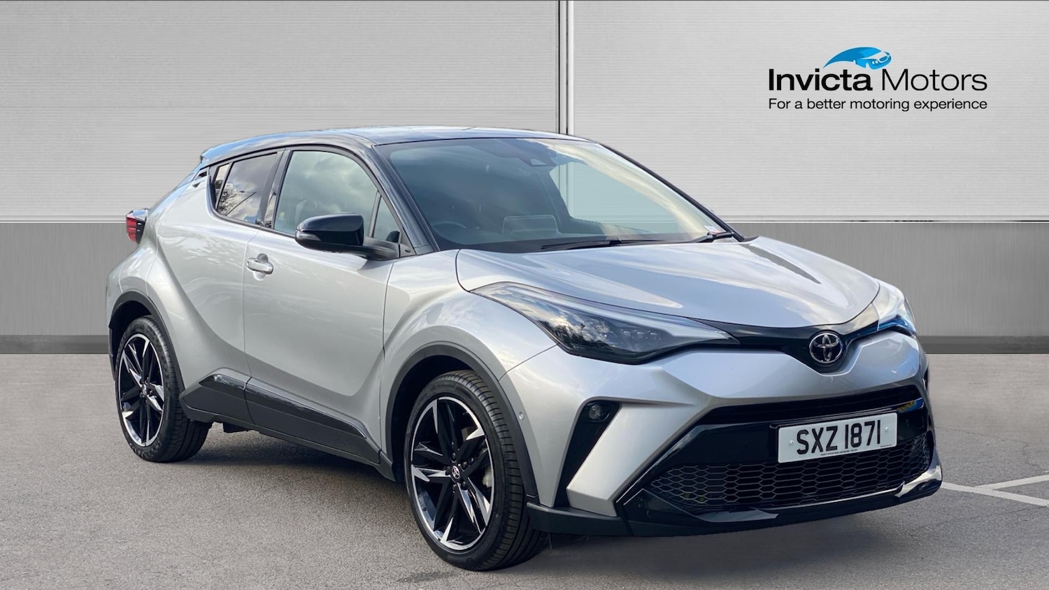 Used Toyota C-HR 2023 for sale - 76784860: Photo 1