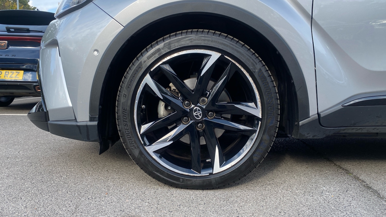 Used Toyota C-HR 2023 for sale - 76784860: Photo 17