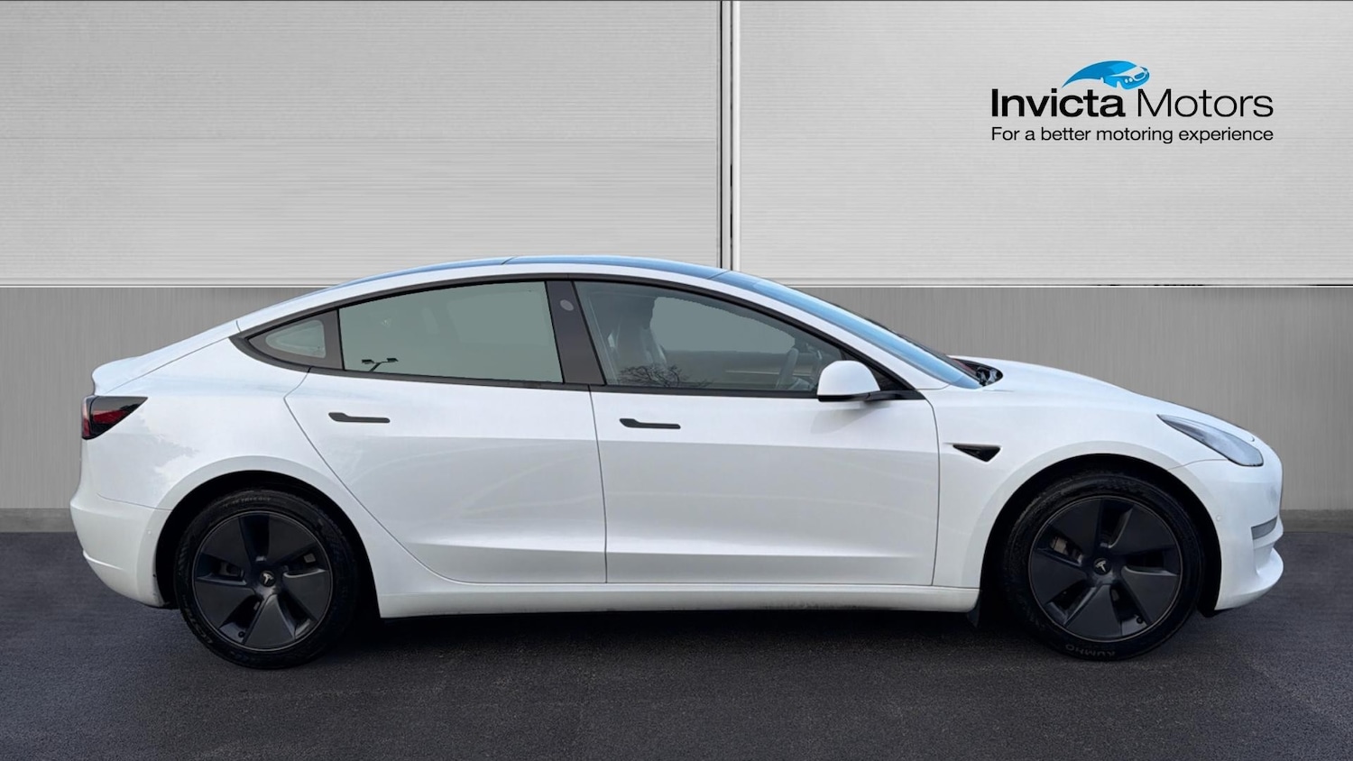 Used Tesla Model 3 2021 for sale - 76963066: Photo 2