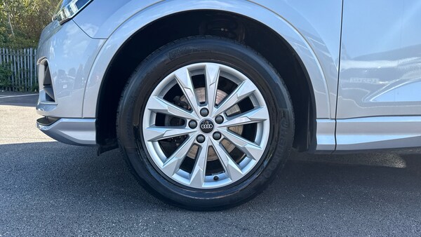 Used Audi Q3 2020 for sale - 76057669: Photo 17